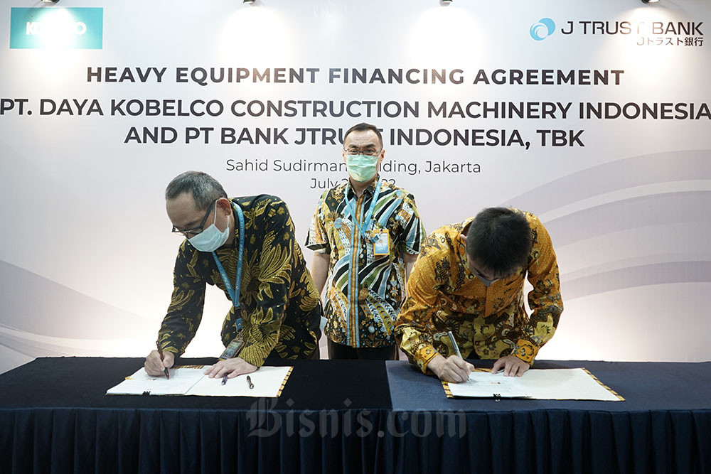 Kerja Sama J Trust Bank Kobelco Indonesia Lewat Alat Berat Bisnis