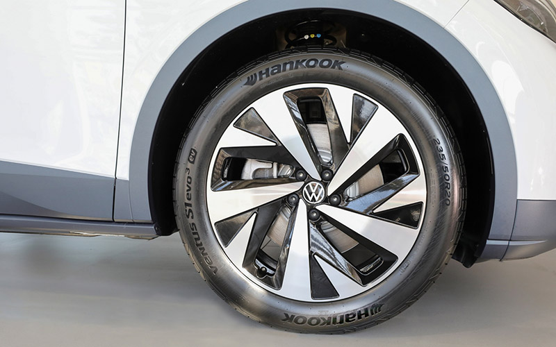 Hankook Tire Jadi Ban Resmi Mobil Listrik Volkswagen ID 4