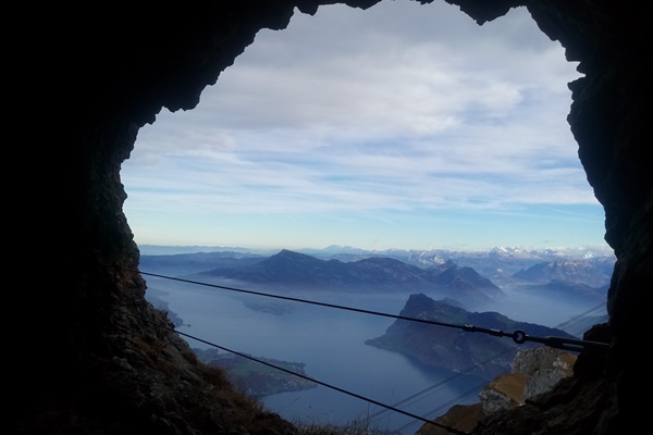 TRIP : Gunung Pilatus dan Panorama ‘Wow’ Rangkaian Alpen