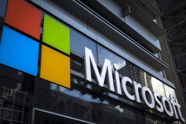 PERAMBAN INTERNET : Menjajal Microsoft Edge Di Luar Windows