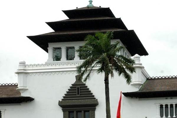 Gedung Sate Bandung Ditutup Lagi