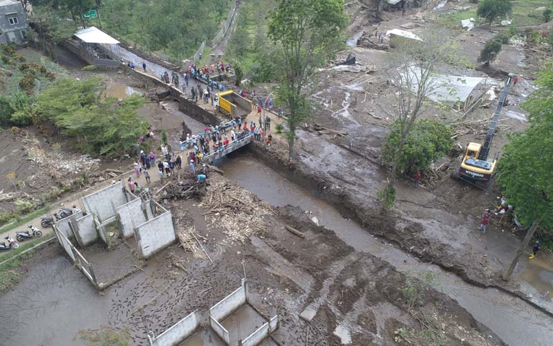 Desa Bulu Kerto usai banjir bandang Kota Batu, Sabtu (6/11/2021). Dok. BNPB)