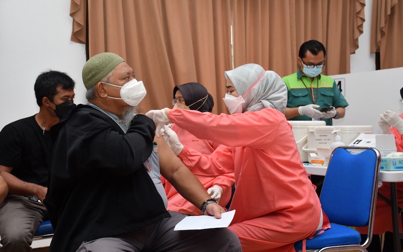 PT Pupuk Kalimantan Timur bekerjasama dengan Pemkot Bontang gelar vaksinasi ketiga (booster) sektor industri bagi seluruh karyawan, anak perusahaan dan masyarakat pada Kamis (24/2)./JIBI-Istimewa