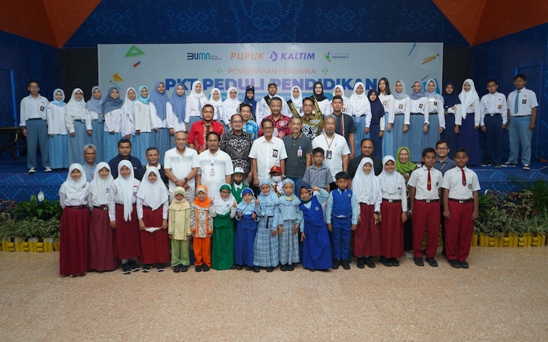 PT Pupuk Kalimantan Timur (PKT) kembali salurkan bantuan beasiswa PKT Peduli Pendidikan (PKTPP) 2022 kepada puluhan anak berprestasi dari keluarga kurang mampu di Kota Bontang./JIBI-Istimewa
