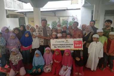 PT Jamkrindo Syariah Salurkan Zakat Perusahaan Rp100 Juta