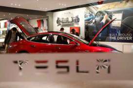 Pacu Produksi, Tesla Buka Banyak Lowongan Kerja