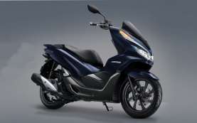 Duel Motor Hybrid: New Yamaha Fazzio vs Honda PCX e:HEV