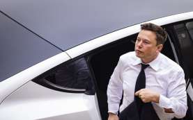 Spektakuler! Laba Tesla Meroket 760 persen di Kuartal IV/2021