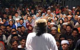 Tabayyun Cak Nun dan 3 Tahun Penantian Megawati di Kandang Banteng