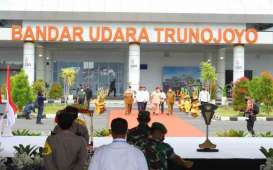 Gubernur Khofifah Berharap Bandara Trunojoyo Pacu Investasi Madura