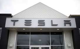 Tesla Tarik Kembali 14.684 Mobil di China, Ini Alasannya