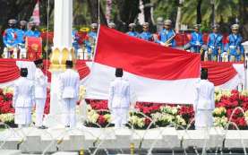 Anies Baswedan Kukuhkan Paskibraka DKI Jakarta Jelang HUT ke-77 RI