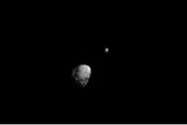 Video Detik-detik Pesawat Luar Angkasa NASA Tabrak Asteroid Sebesar Lapangan Sepak Bola