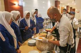 Harris Hotel Semarang Tawarkan Paket Tur Hotel untuk Pelajar