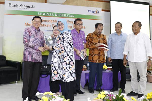Phapros dan Bisnis Indonesia Gelar Seminar Kesehatan
