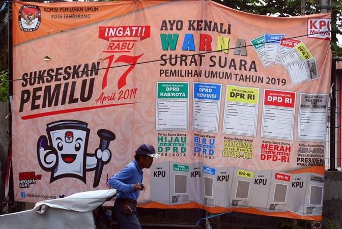 Mengenali Warna Surat Suara Pemilu 2019 - Bisnis.com