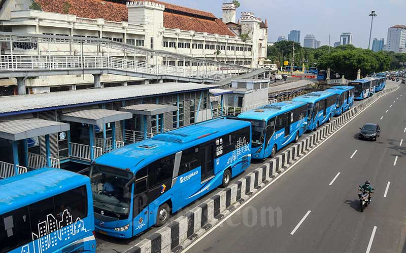 PT Transjakarta Akan Mengoperasikan Lebih Dari 5.000 Unit Bus Listrik ...