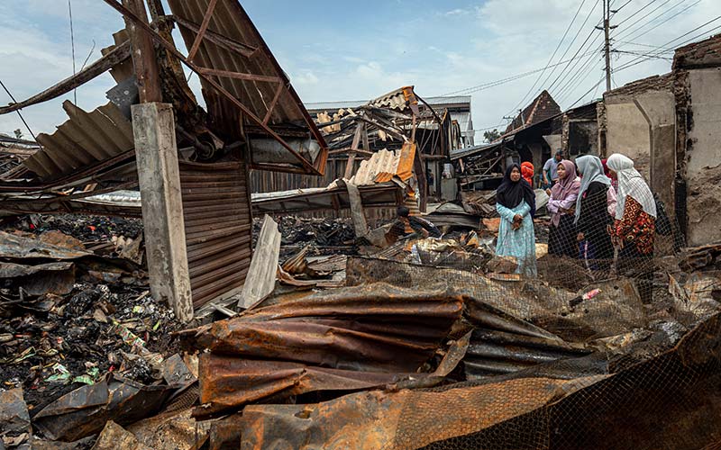 Pascakebakaran Kebakaran Pasar Karangawen di Demak, Para Pedagang Mulai Datangi Kios Mereka