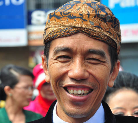 Jokowi memaklumi Ahok tetap pakai mobil dinas ketika PNS DKI dilarang pakai mobil