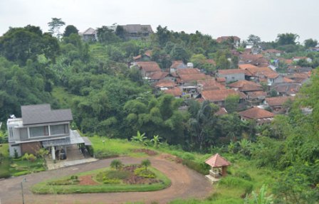 Kawasan Bandung Utara  Rusak Lahan Hijau Tinggal 20 