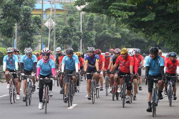 Bisnis Indonesia Executive Fun Bike Di Malang Berlangsung Meriah Lifestyle Bisnis Com