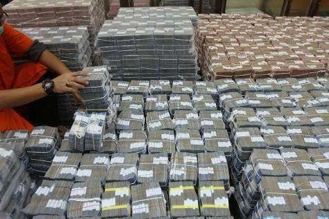 KURS TENGAH BI: Rupiah Melemah ke Rp11.734/US$ - Market ...