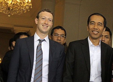 Saat Mark Zuckerberg Ikut Blusukan Bareng Jokowi