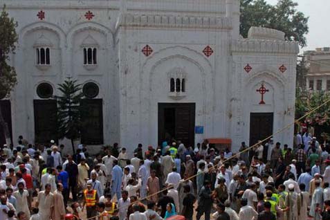Dituduh Hujat Agama, Mahasiswa di Pakistan Dihakimi Massa Hingga Tewas