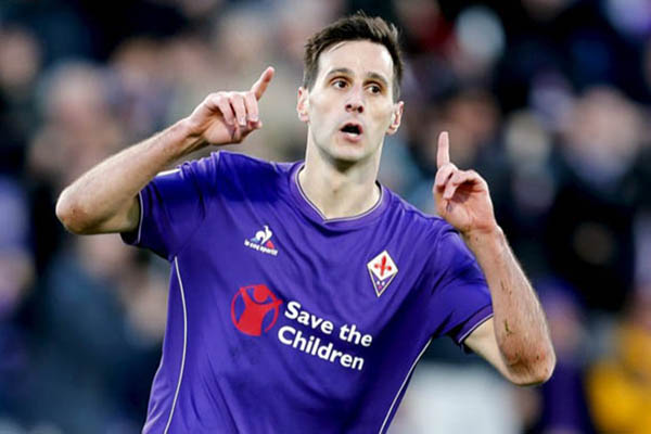 Milan Teruskan Revolusi, Boyong Kalinic dari Fiorentina