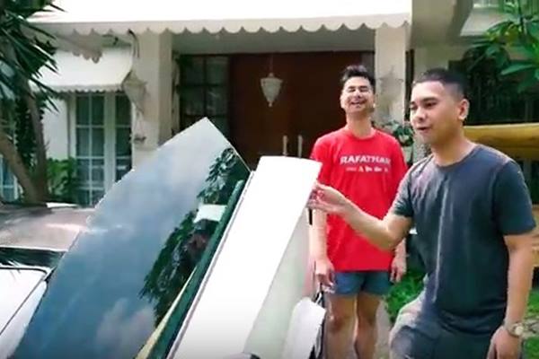 3 MOBIL  MEWAH  RAFFI  AHMAD  Berapa Pajak  yang Harus 