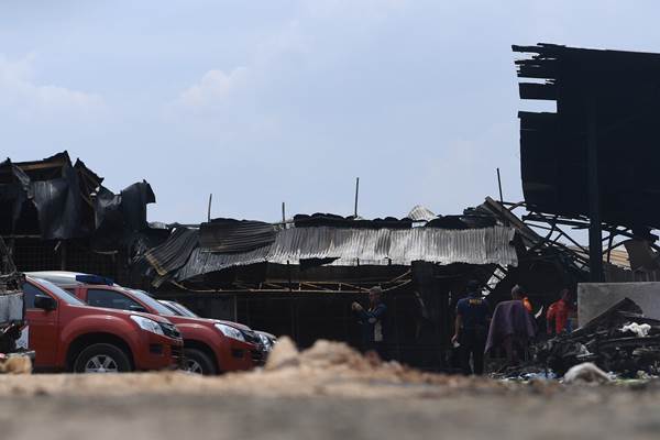 Kisah Umam Lolos dari Kobaran Api Pabrik Kembang Api di Kosambi