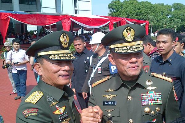 Moeldoko dan Agum Gumelar Resmi Masuk Lingkaran Istana ...