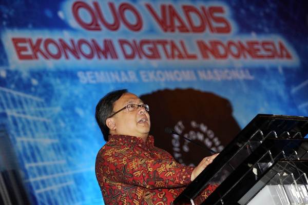 Menteri PPN/Kepala Bappenas Bambang Brodjonegoro memberikan materi saat menjadi pembicara Seminar Ekonomi dengan tema Quo Vadis Ekonomi Digital Indonesia, di Jakarta, Rabu (21/2/2018). - JIBI/Abdullah Azzam 