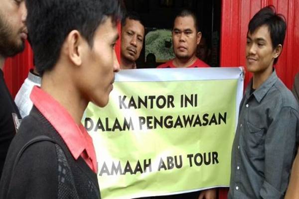 Kementerian Agama, Sulawesi Selatan menegaskan akan mencabut izin operasional dari biro perjalanan haji dan umrah Abu Tour setelah tidak mampu memberangkatkan 86.720 jamaah umrah ke Arab Saudi - Istimewa
