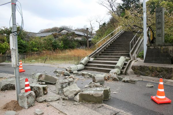 Jepang Dilanda Serangkaian Gempa, Warga Diminta Waspada