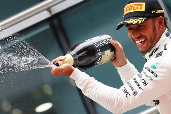 F1 GP China, Hamilton Tercepat Sesi Latihan - Sport Bisnis.com