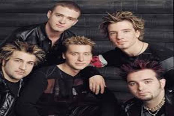 Boy Band 'NSync Masuk Hollywood Hall of Fame