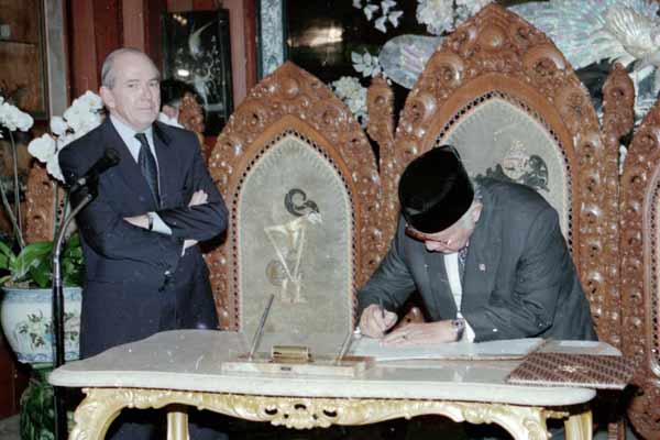20 TAHUN REFORMASI: Bayang-bayang Bangkitnya Trah Soeharto