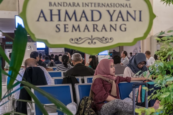 Penumpang Masih Mendatangi Bandara Lama Semarang