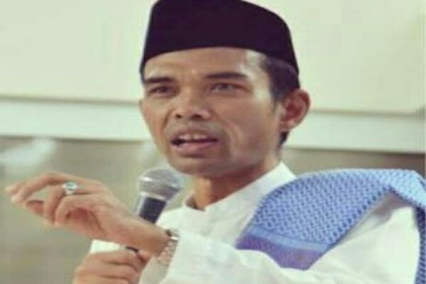 Ini Alasan Ustaz Abdul Somad Batalkan Ceramah Di Tiga Provinsi Pulau Jawa Kabar24 Bisnis Com