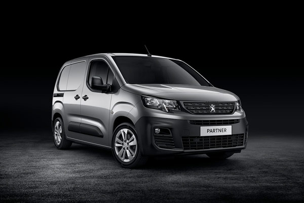 Peugeot Partner, Inilah Sosok International Van of the Year 2019 - Otomotif  Bisnis.com