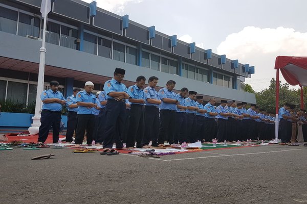 Pasokan Air PDAM Semarang Turun 40%