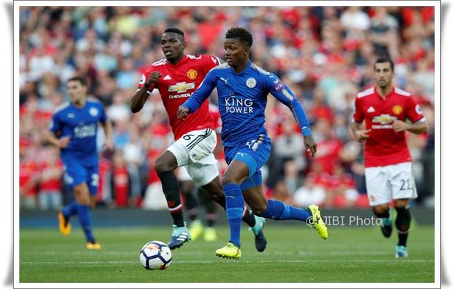 Manchester United vs Leicester pada musim lalu 2017-2018 - Reuters
