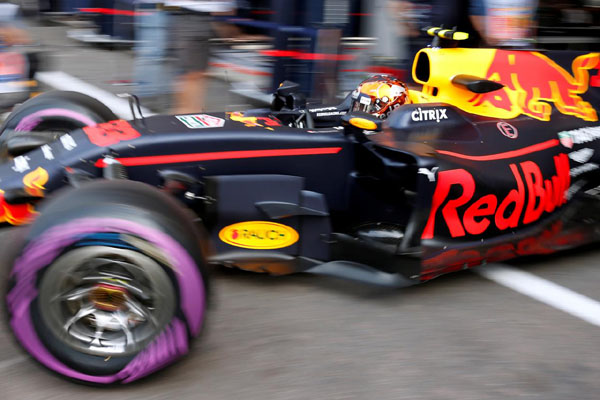 Pembalap Red Bull Max Verstappen - Reuters/Francois Lenoir