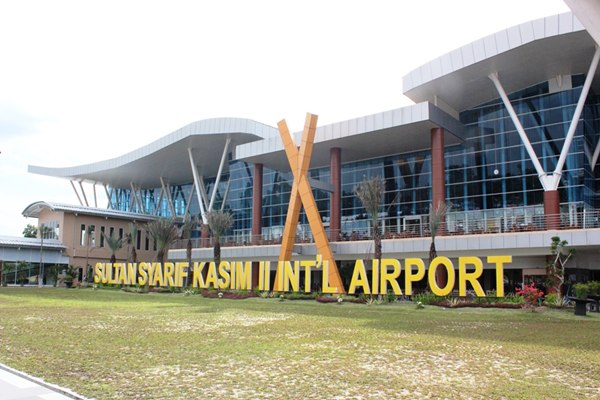 Bandara Sultan Syarif Kasim II. - dipenda.pekanbaru.go.id