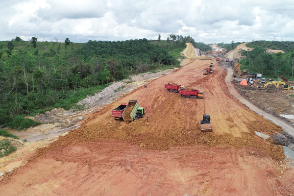 Pembangunan jalan tol Balikpapan Samarinda. Foto diambil pada Rabu (4/7/2018). - Istimewa/Jasamarga Balikpapan Samarinda