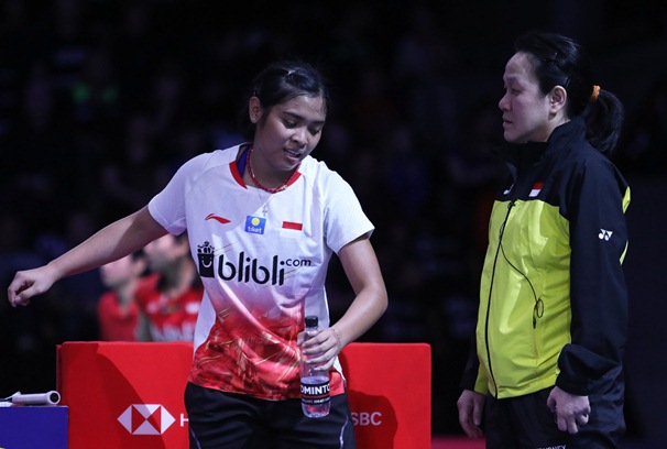 Tunggal putri Gregoria Mariska bersama Minati Timur. - Badminton Indonesia