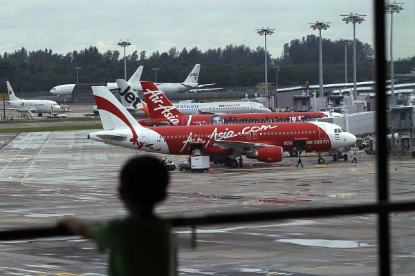 Saham Air Asia Indonesia Cmpp Tergelincir Ini Penjelasan Analis Market Bisnis Com