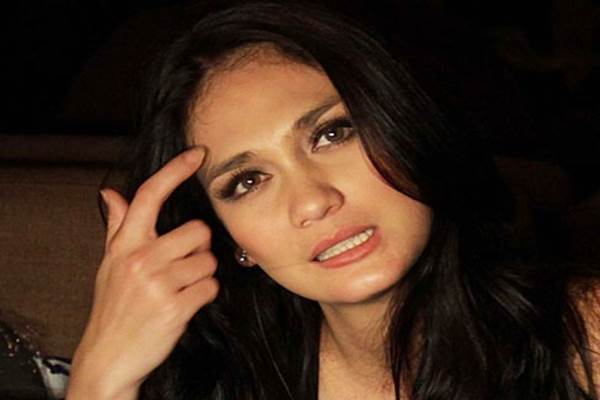 Iwet Ramadhan Ungkap Kondisi Luna Maya Saat Syahrini Reino Barack Menikah Lifestyle Bisnis Com