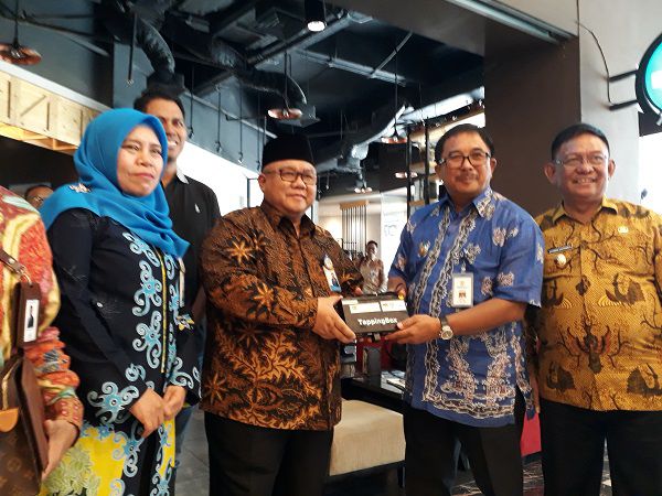 Bank Kaltimtara Berikan Bantuan Tapping Box Ke Pemkot Balikpapan